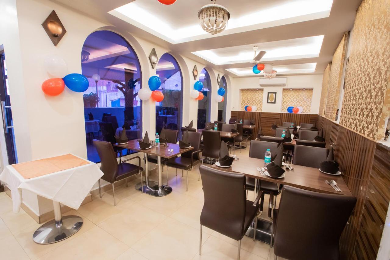 Hotel Surya International Delhi Kültér fotó